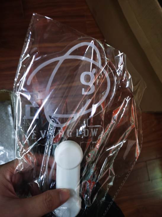 Everglow lightstick 1